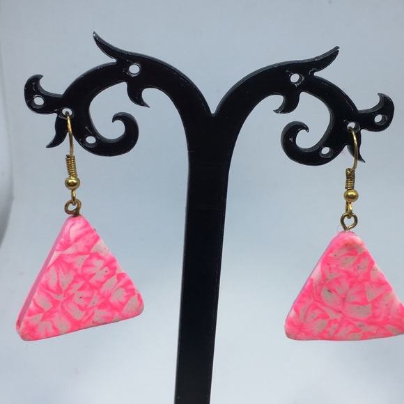 Unique Handmade Polymer Clay Bracelet and Earrings - Picture 5 of 6